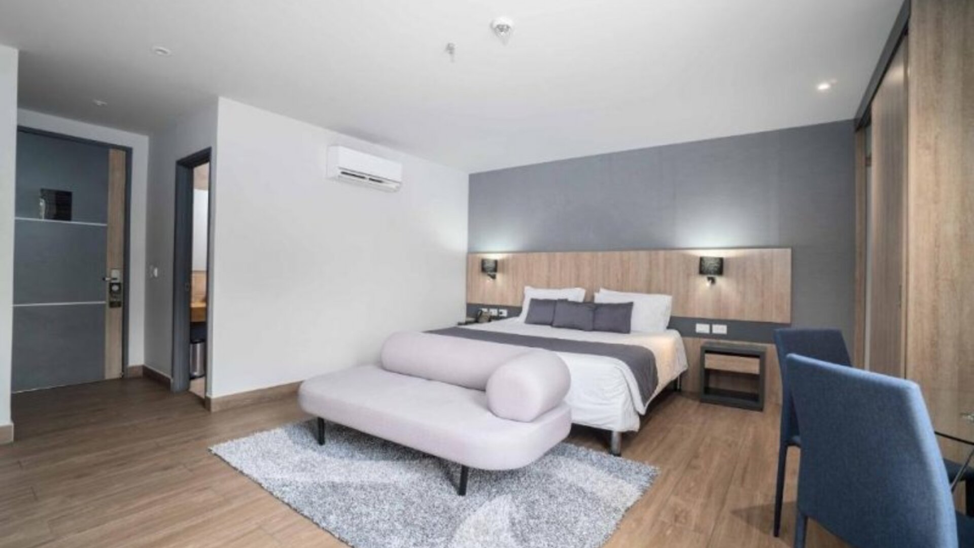 Hotel Plaza del Lili