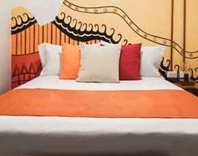 Ethnic Thematic Hotel