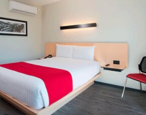 City Express by Marriott Santiago Aeropuerto