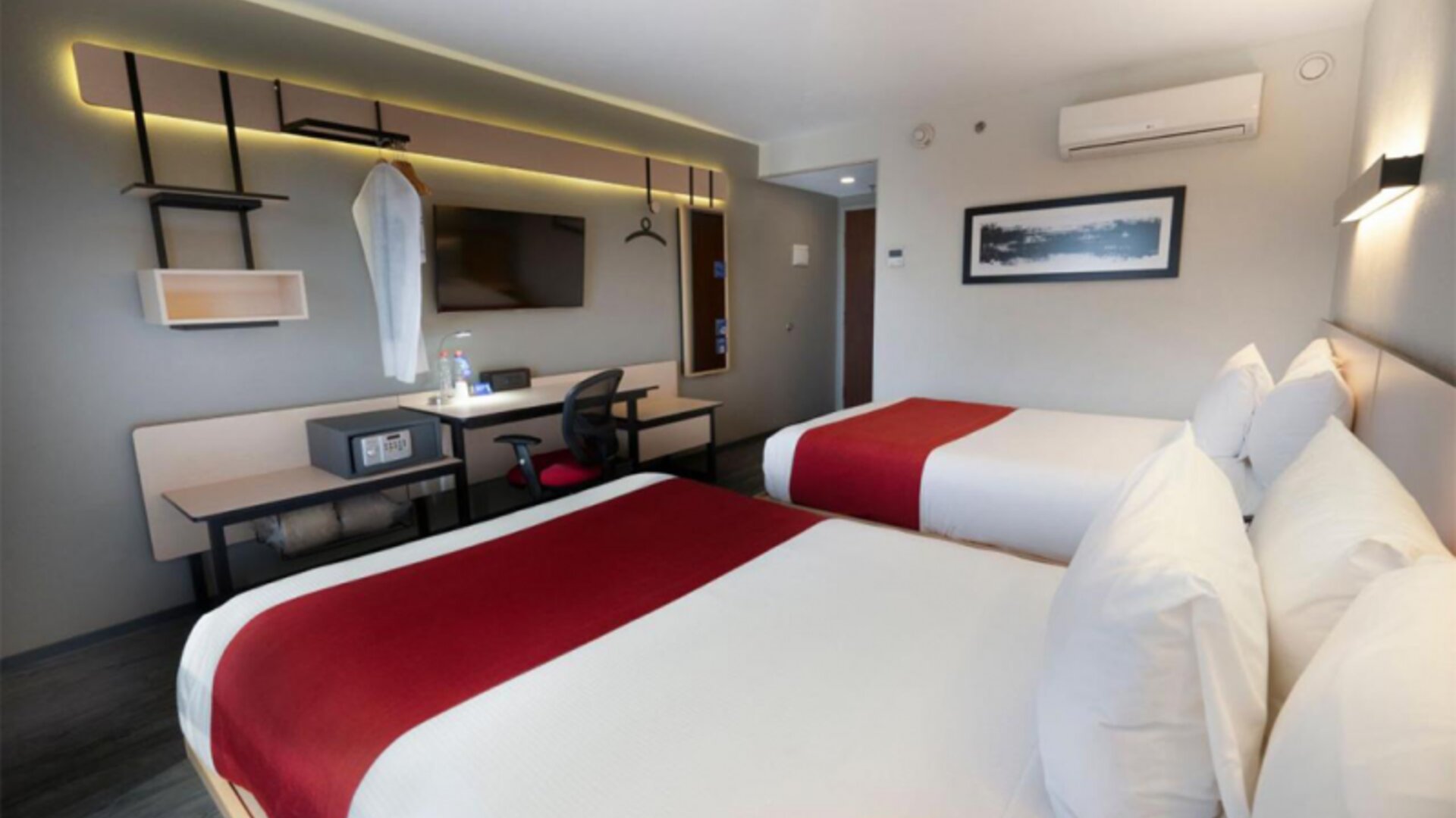 City Express by Marriott Santiago Aeropuerto