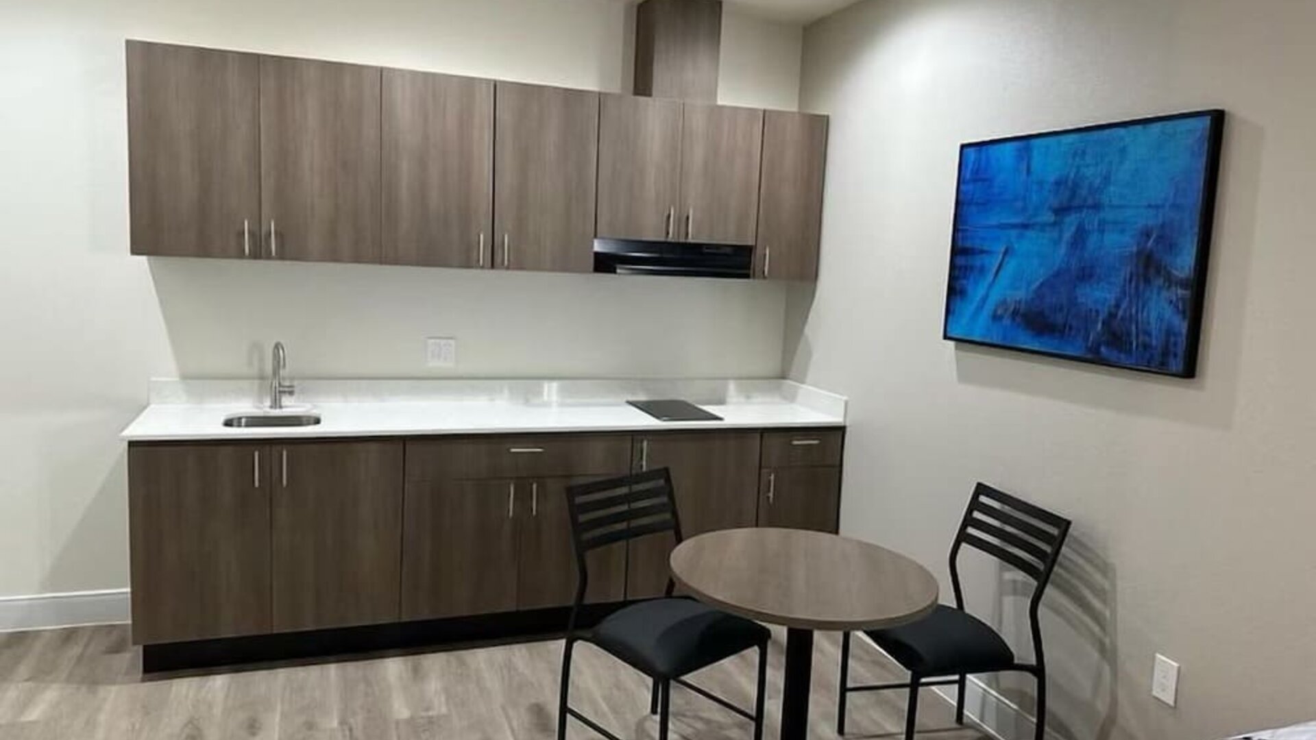 Day use room with kitchen area at Palace Inn Blue Jones Rd. 