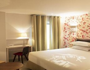 Hôtel Eden Paris Porte de Versailles