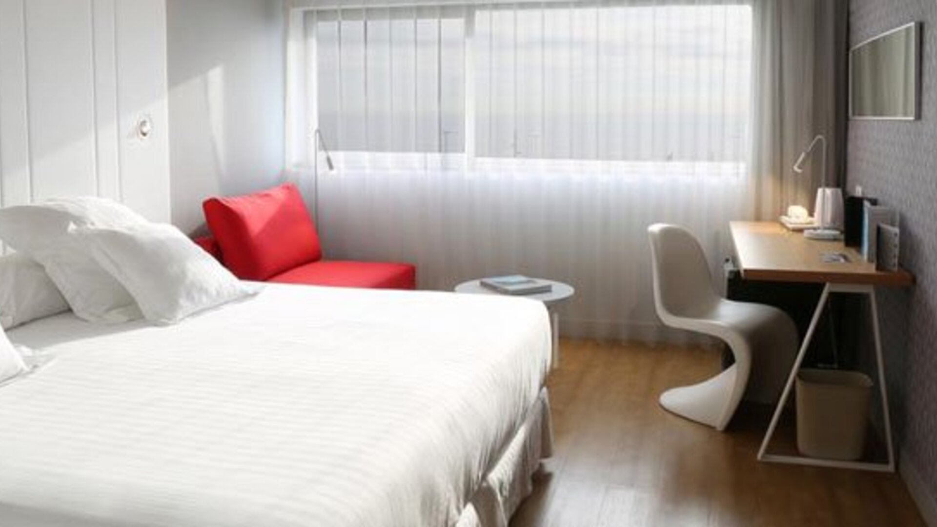 Hotel Occidental Atenea Mar - Adults Only