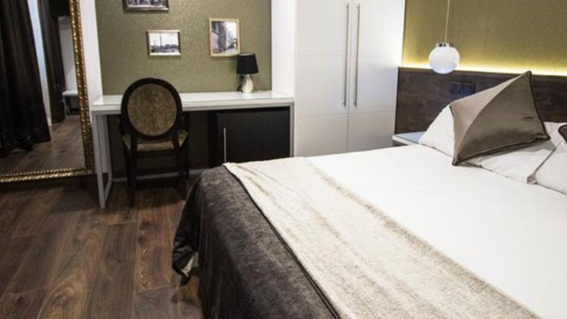 Hotel Moderno Barcelona