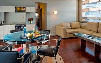 NH Collection Barcelona Constanza