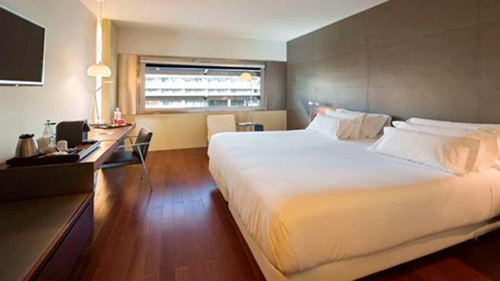 NH Collection Barcelona Constanza