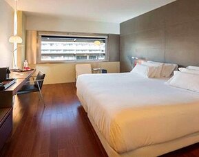 NH Collection Barcelona Constanza