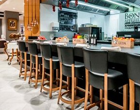 Hotel Avenida Almeria