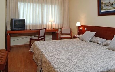 Ramada Valencia Almussafes