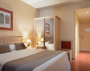 Hotel Sunotel Aston