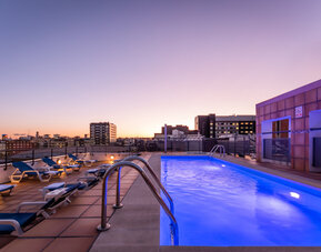Hotel Sunotel Aston