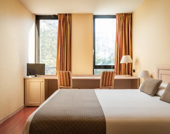 Hotel Sunotel Aston