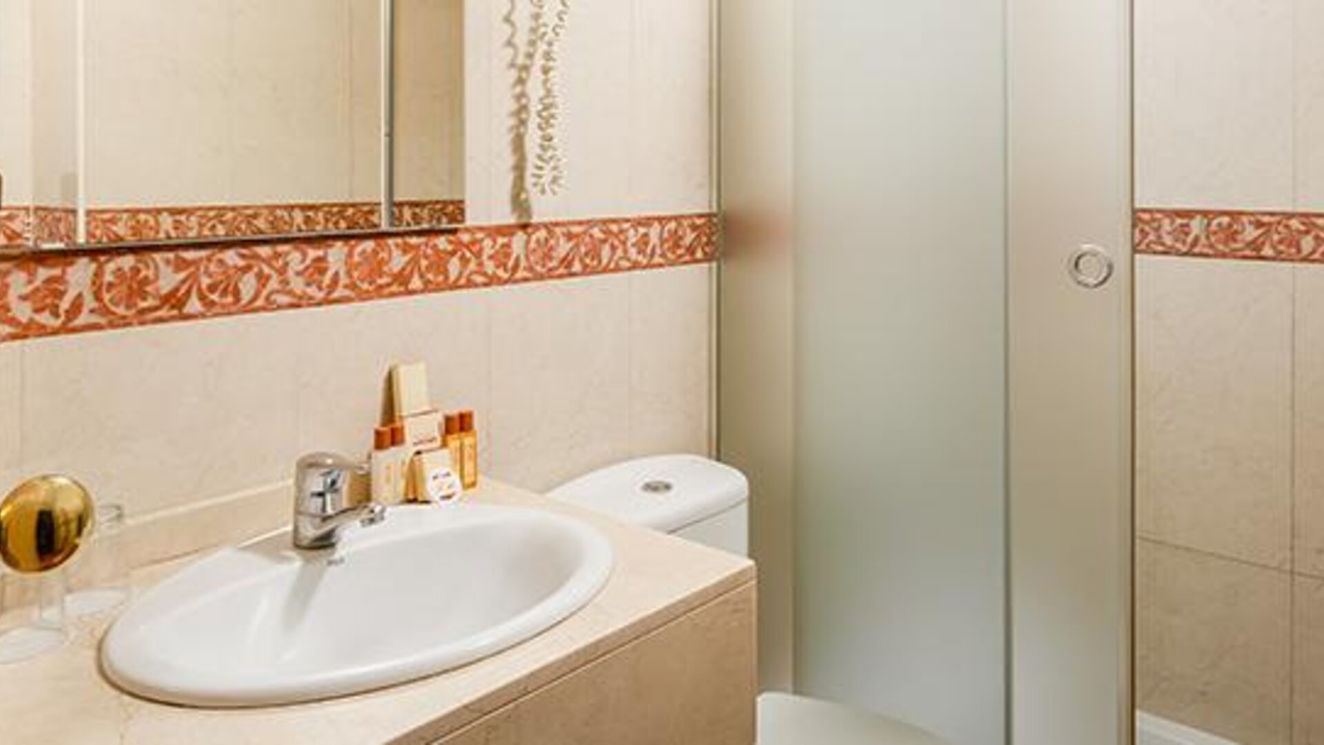 Hotel Sunotel Aston