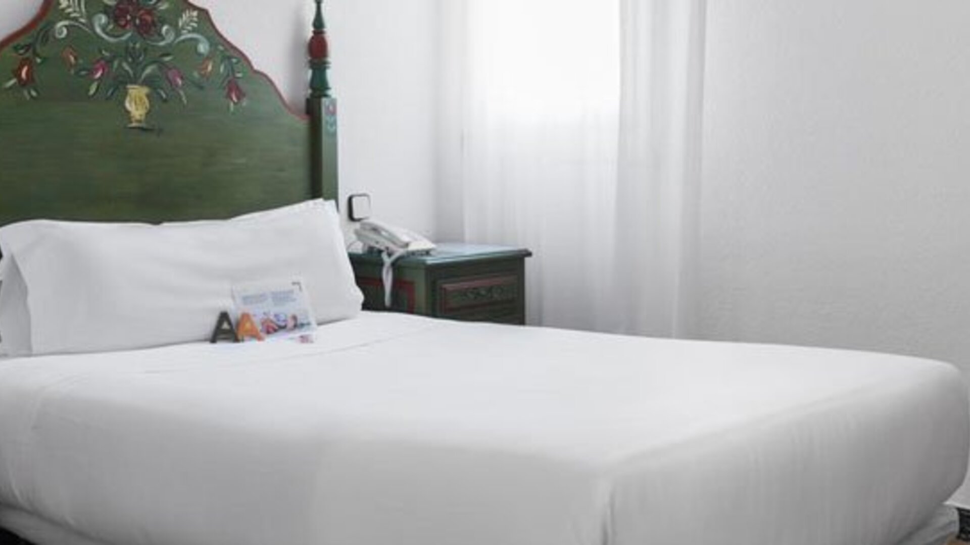 Hotel Mesón Castilla Atiram