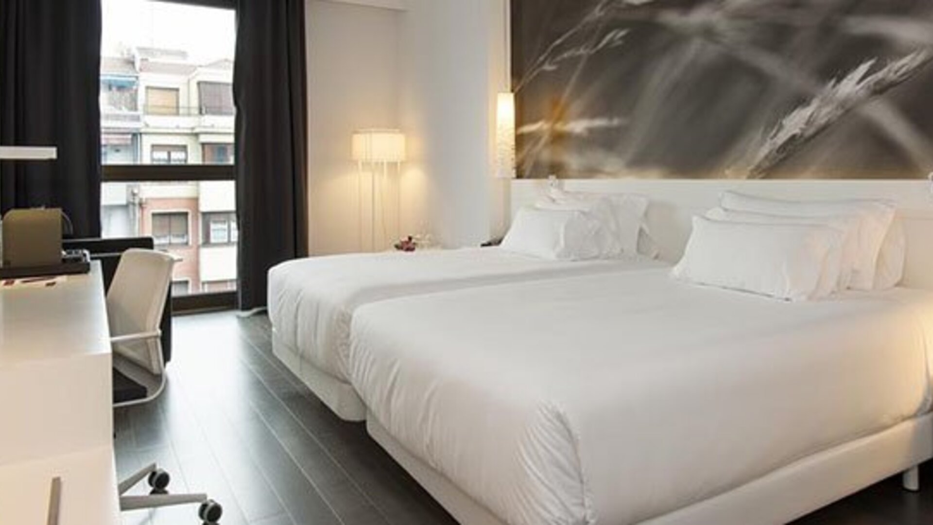 NH Collection Villa De Bilbao