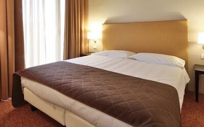 Hotel Regal & Apartments