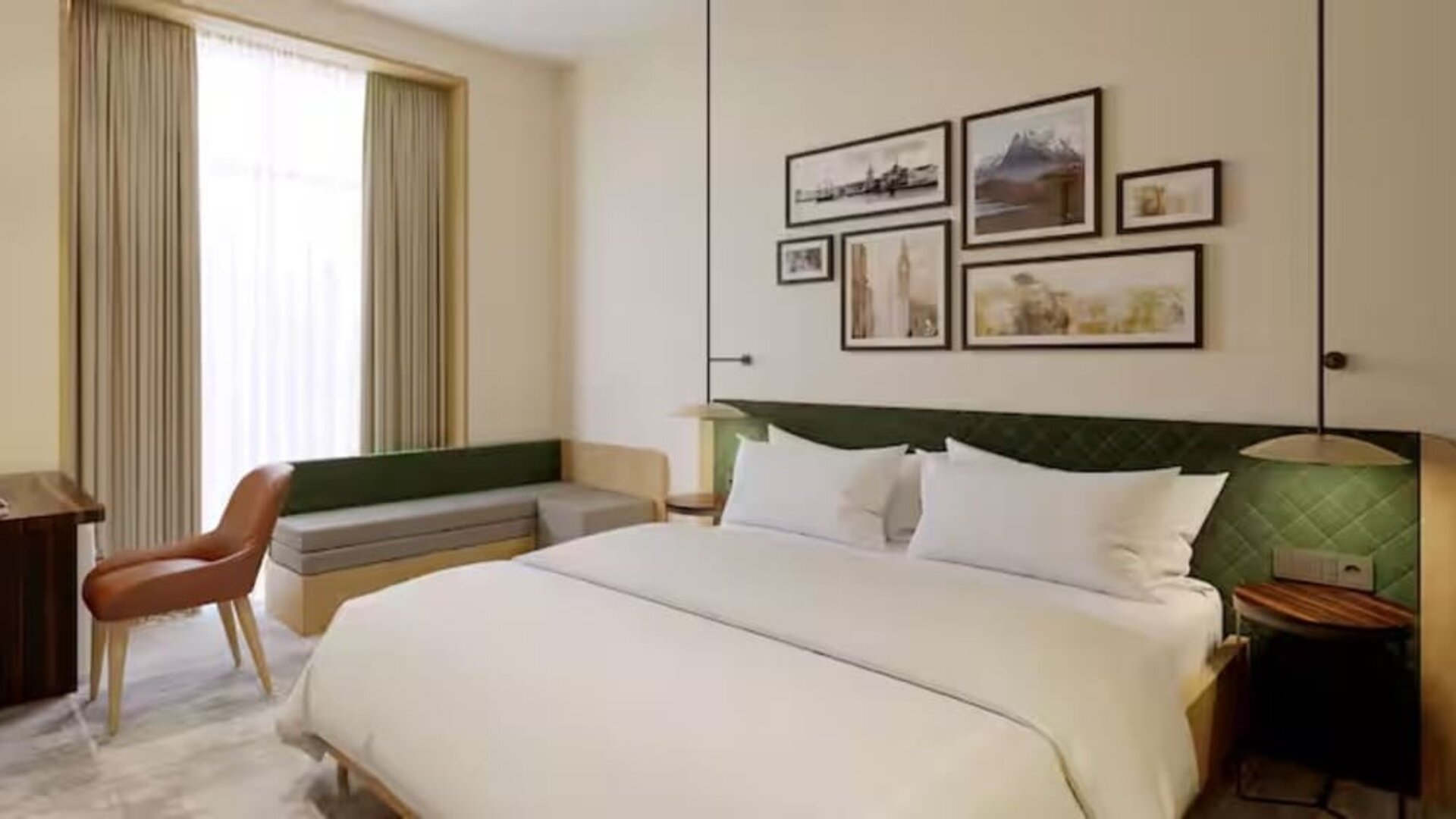 King room with natural light at Hilton Garden Inn Termez Ayritom.