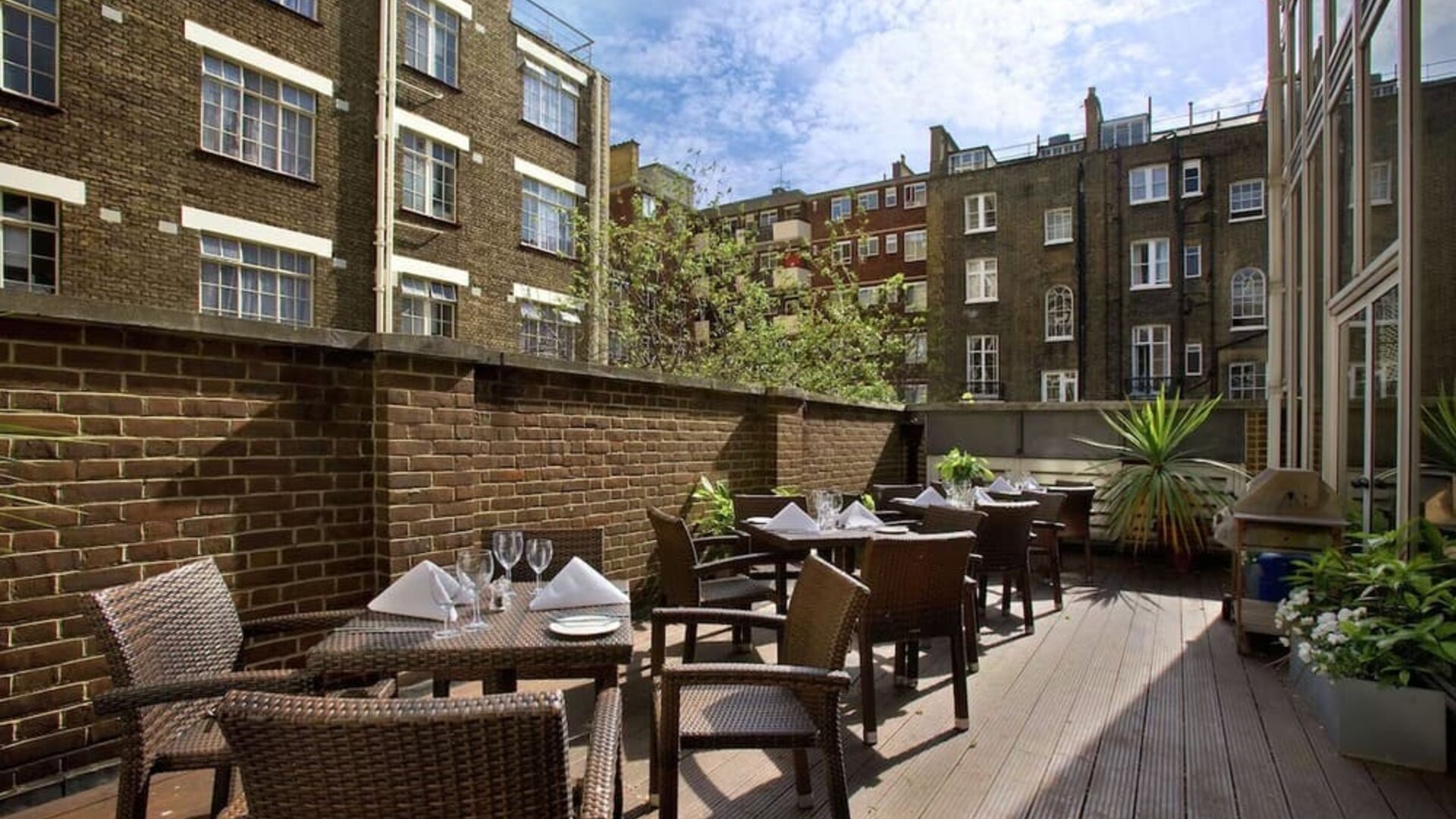Outdoor patio at Hilton London Euston.