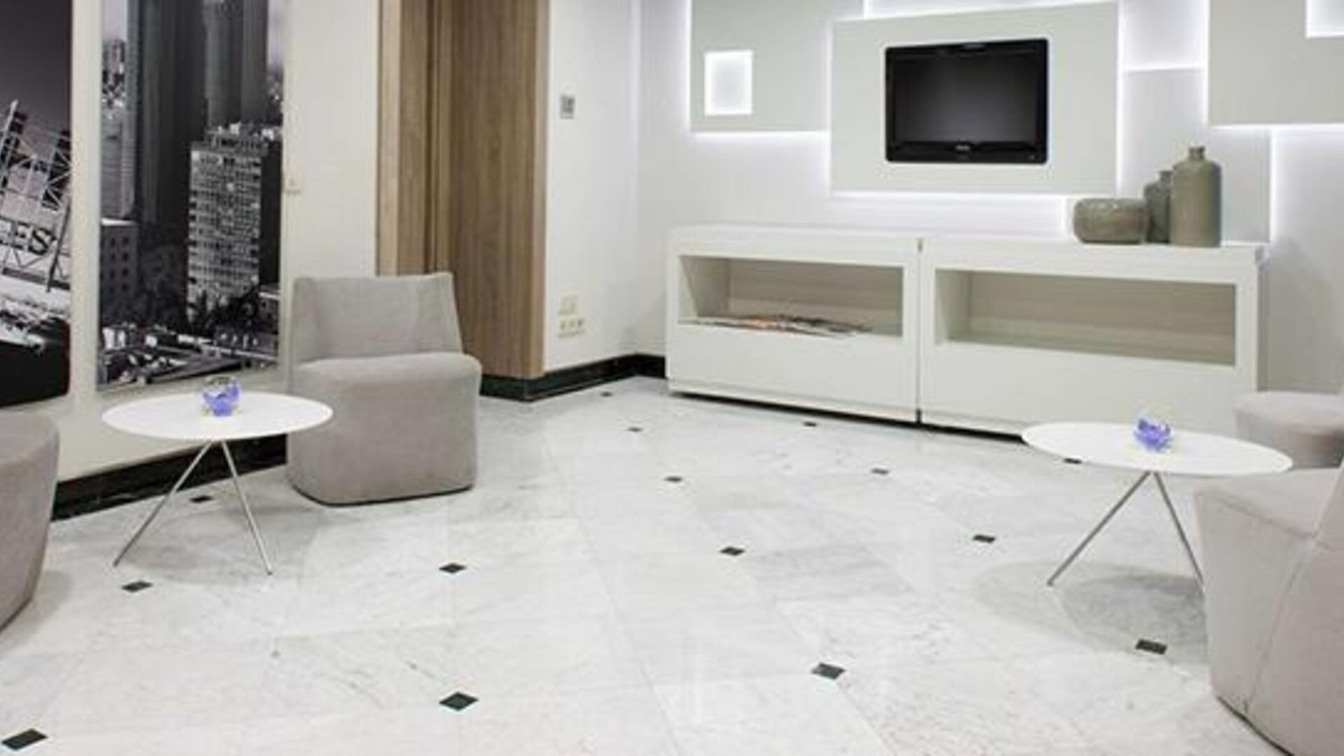 Avani Alonso Martinez Previously NH Alonso Martinez