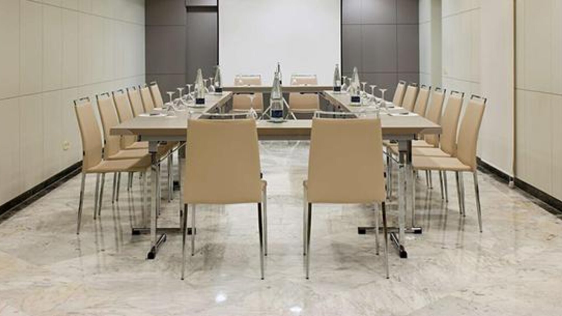 Avani Alonso Martinez Previously NH Alonso Martinez