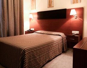 Hostal Atocha Almudena Martín