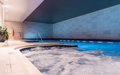 Relaxing indoor pool at Hilton Bournemouth.  