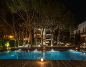 Hotel NM Suites By Escampa Hotels