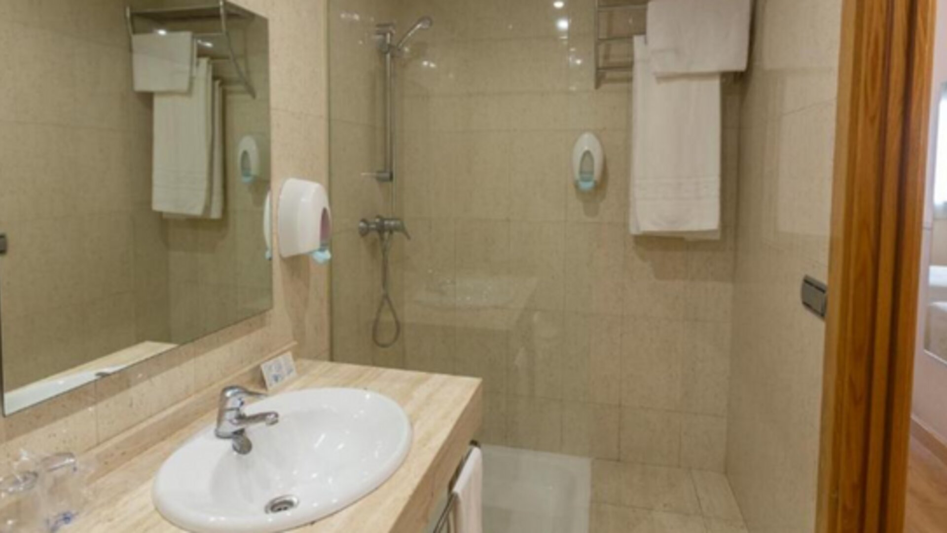 Hotel Andamur San Román