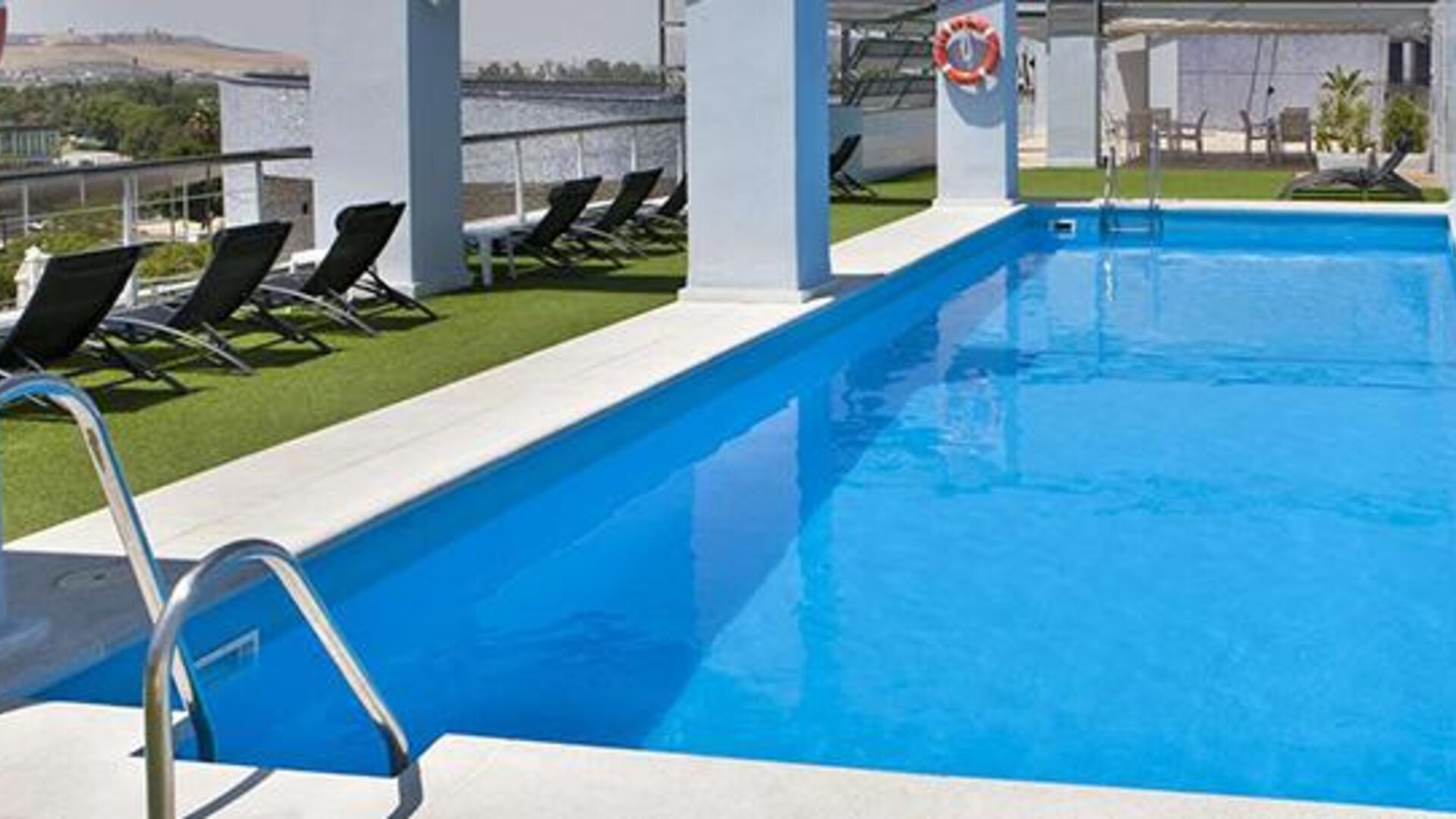 NH Sevilla Plaza De Armas