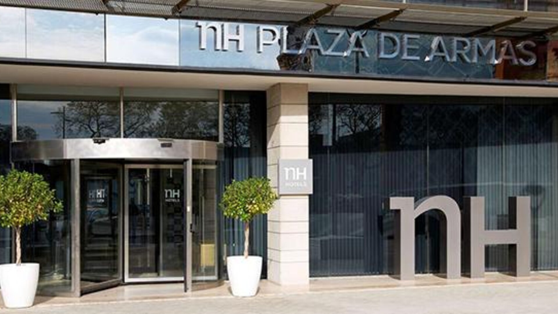 NH Sevilla Plaza De Armas