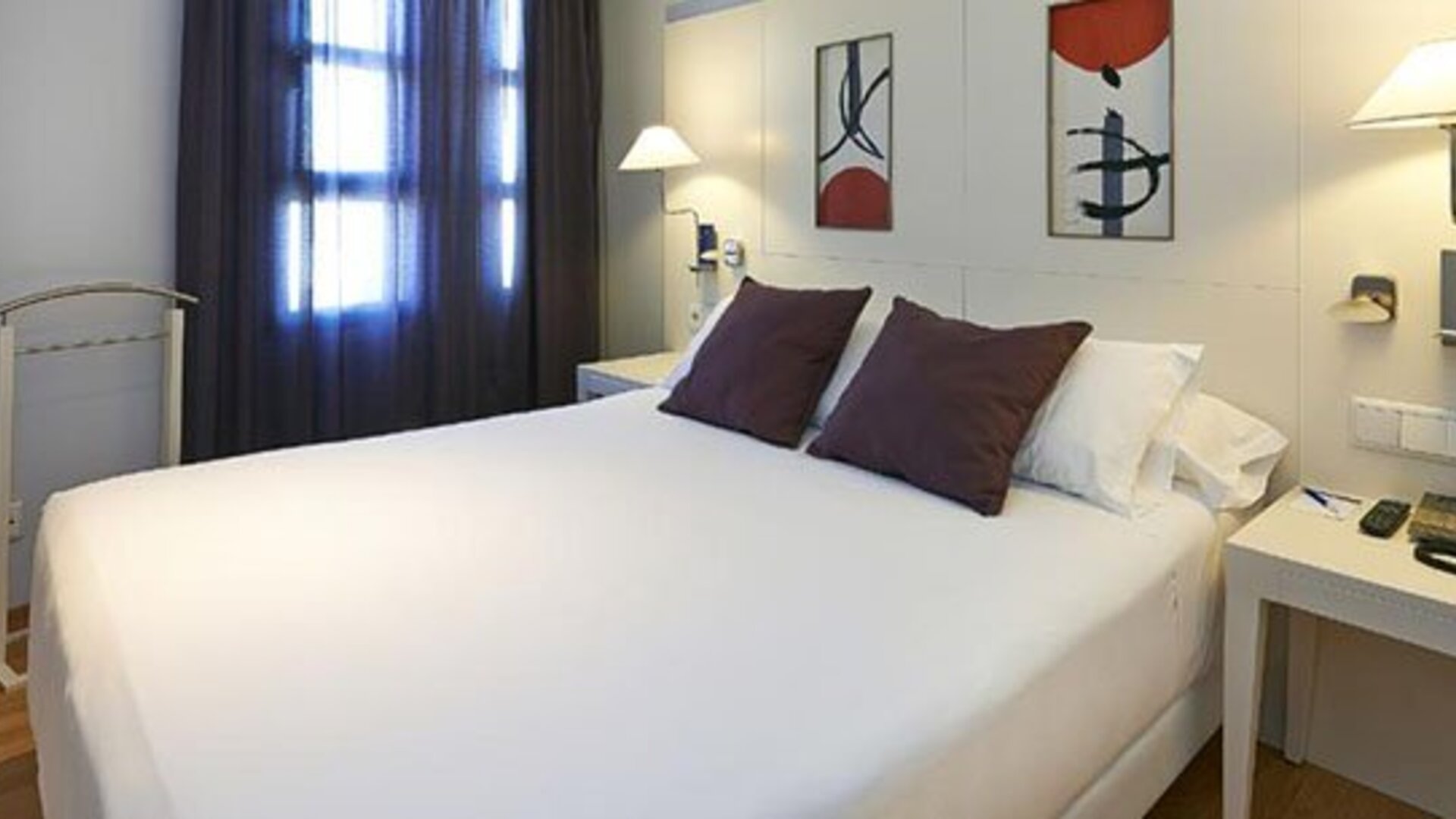 NH Valencia Las Artes