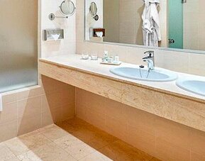 NH Ciudad de Valencia