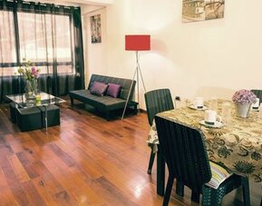 Hotel & Apartments Davesa House