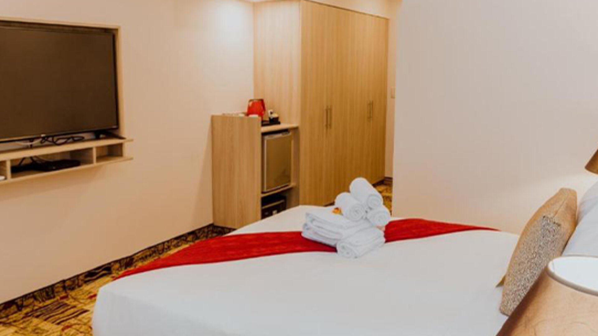 Nobility Grand Hotel