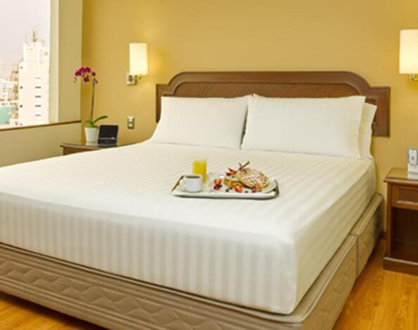 Hotel Estelar Miraflores