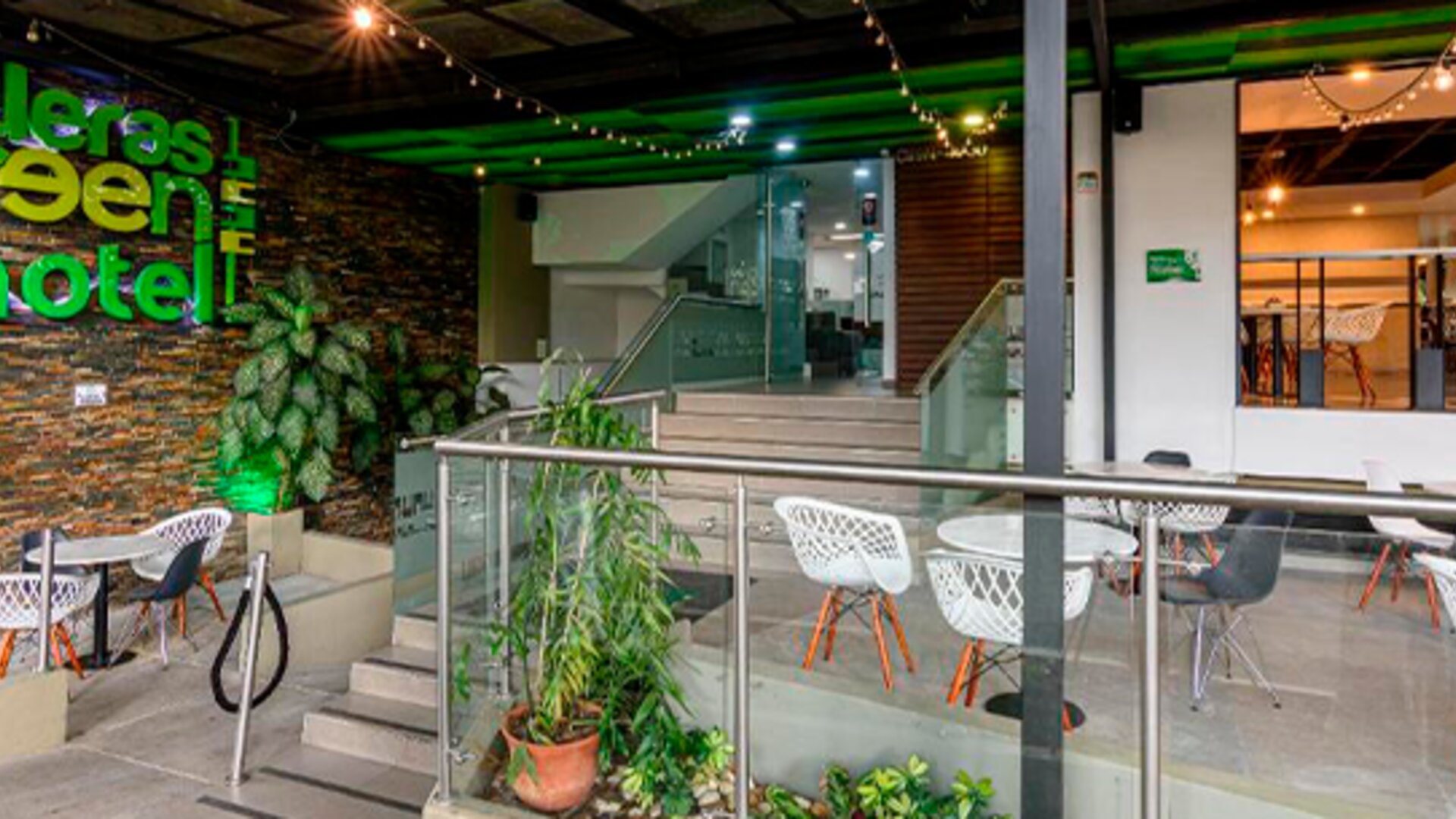 Lleras Green Hotel