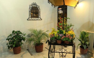 Manhattan Inn Airport Hotel