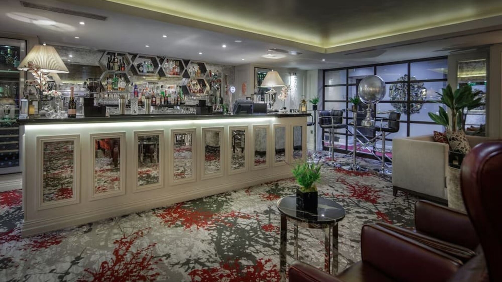 Hotel bar at DoubleTree by Hilton London Greenwich. 