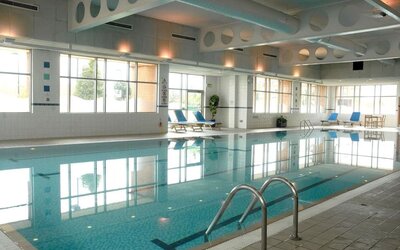 Relaxing indoor pool at Doubletree by Hilton Glasgow Strathclyde.