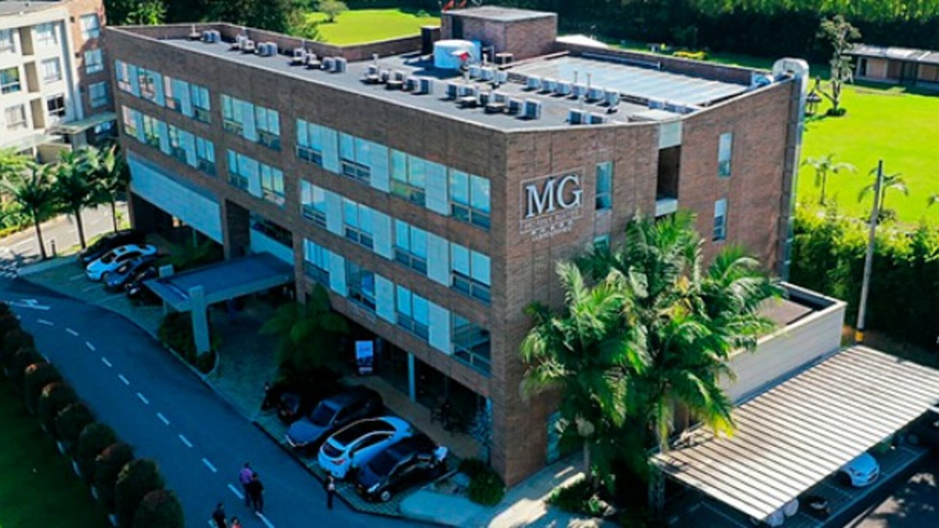 MG Hotel & Suites