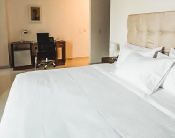 Hotel Parque Del Sol