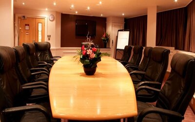 Professional meeting room at Leonardo Royal Hotel Birmingham.
