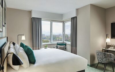 Day use room with natural light at Leonardo Royal Hotel Glasgow.