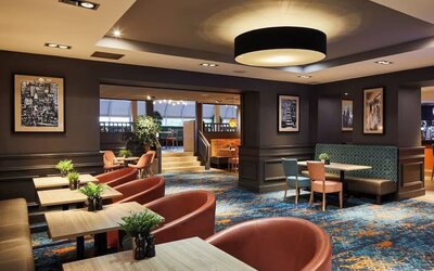 Dining area perfect for coworking at Leonardo Hotel Edinburgh Murrayfield.