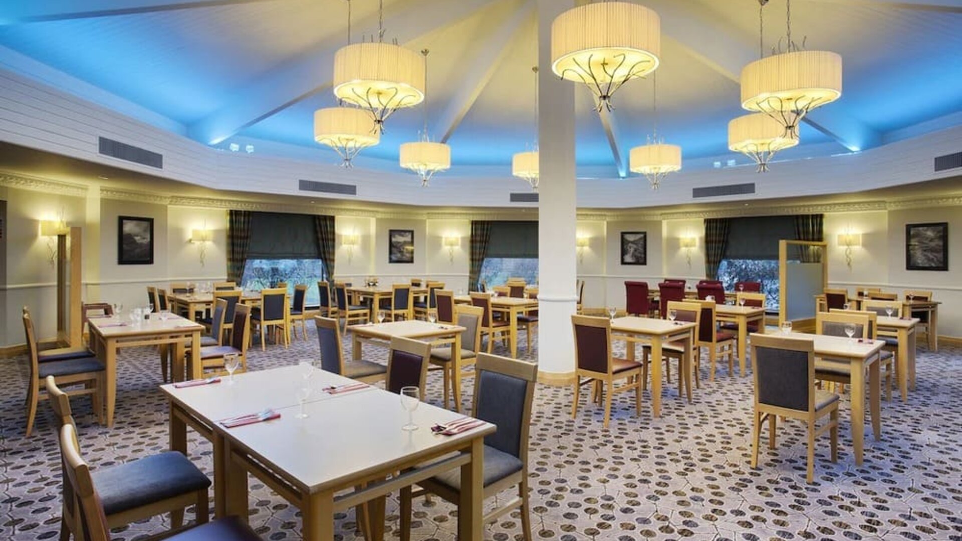 Dining room at Leonardo Hotel Inverness.