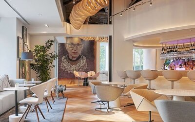 Dining room at Hotel Zena Washington DC.