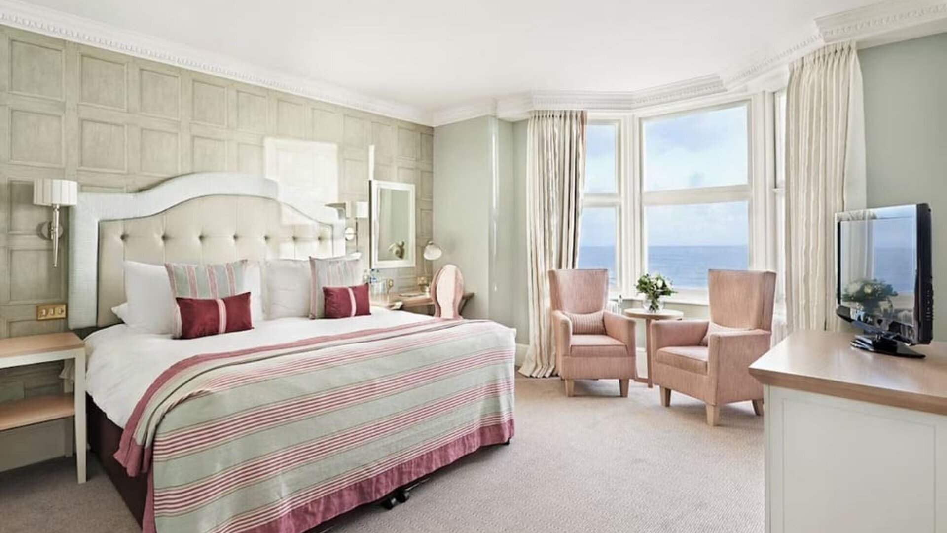 Day use room with natural light at The Grand Brighton.