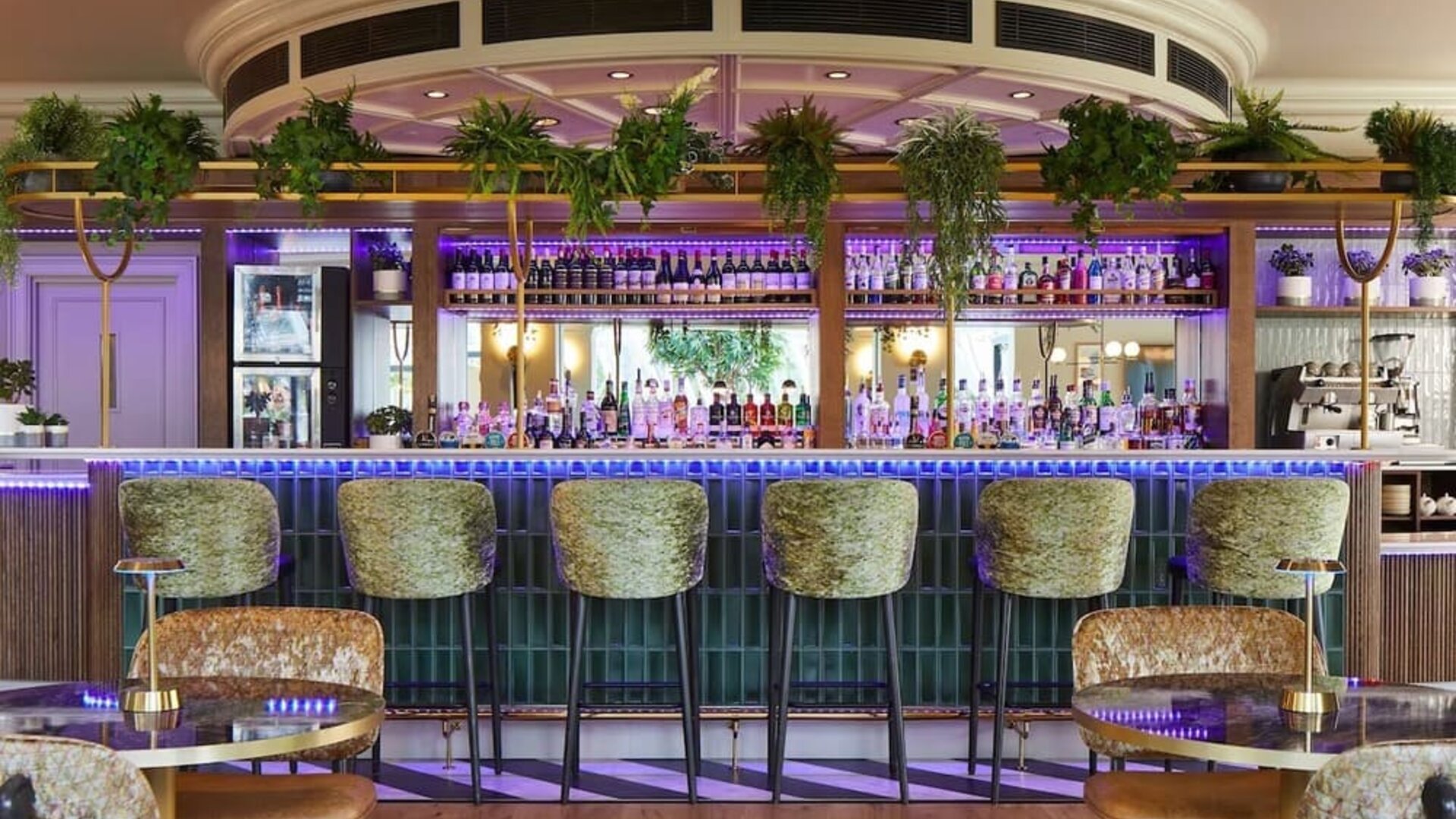 Hotel bar at Leonardo Hotel Southampton Grand Harbour.