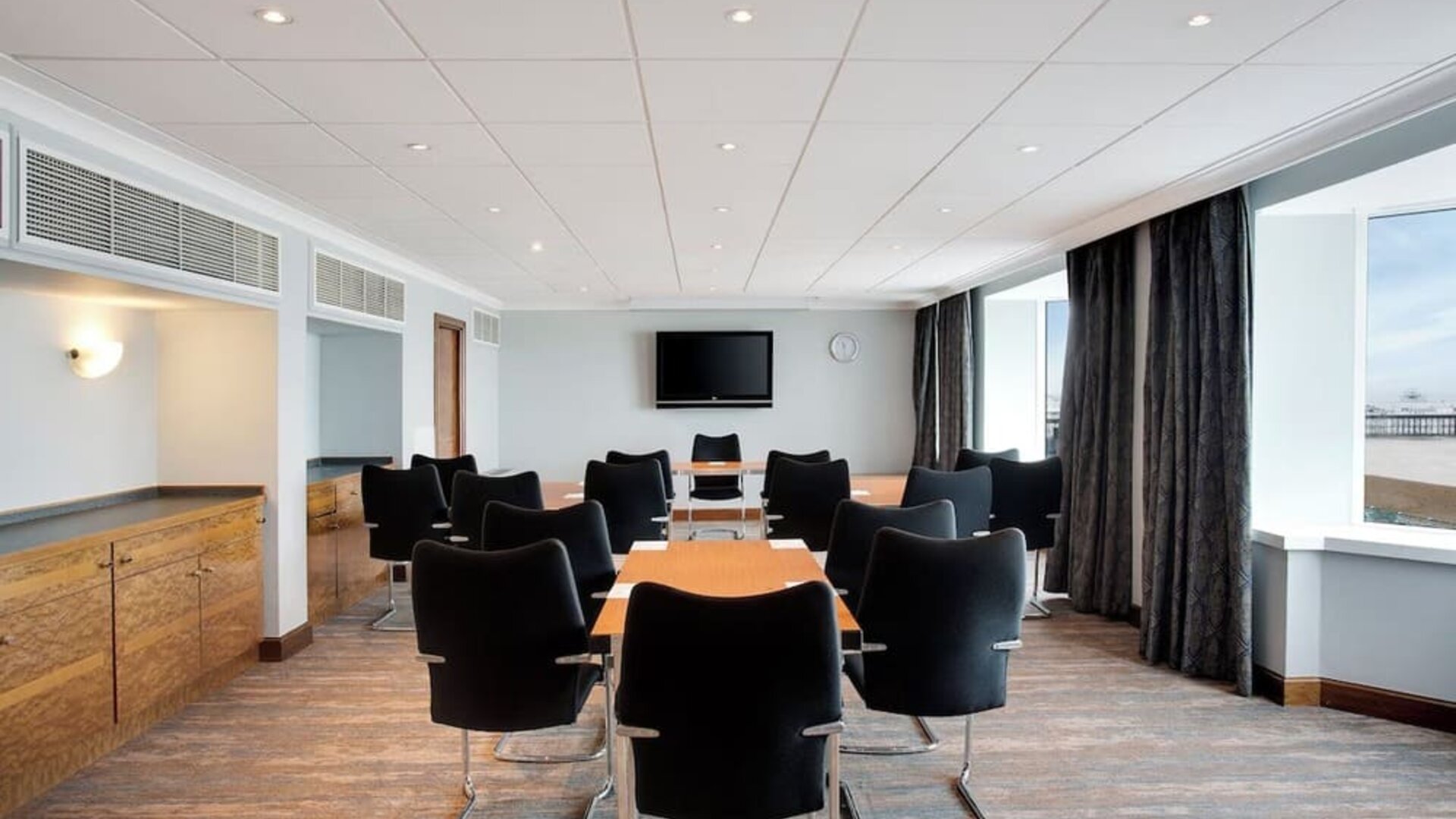 Meeting room at Leonardo Royal Hotel Brighton Waterfront.