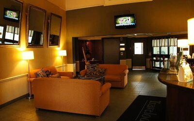 Hotel lounge at Travelodge Ottawa East.